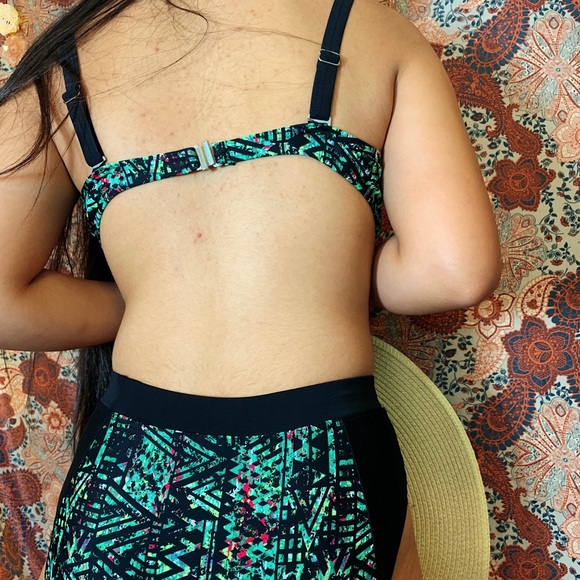 π Patterned High Waisted Bikini Set! π - Picture 4 of 4